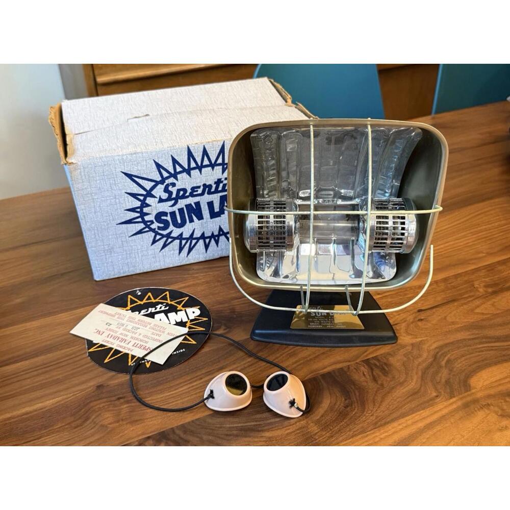 Vintage Sperti Sun Lamp Mod. P108 Has Heat Lamp Tested Working With Bulb & Box